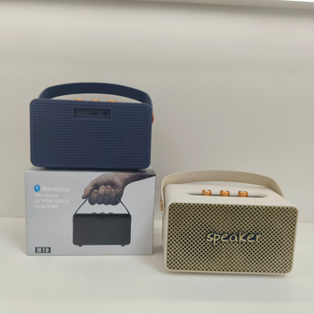 Boxă Bluetooth M10 - Bluetooth 5.3, 6W, Rezistent la apă IPX6, Baterie încorporată 800-1000 mAh, Răspuns în frecvență 60 Hz-15 kHz