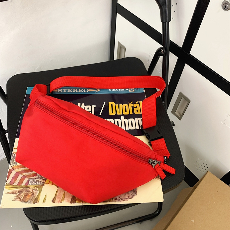 Crossbody torba za vožnju biciklom, urban minimalistički stil, Oxford materijal, zatvarač, unutarnja džep za telefon, poliester podstava