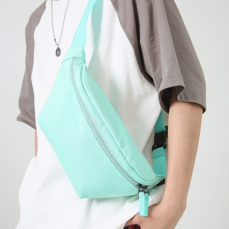 Crossbody torba za vožnju biciklom, urban minimalistički stil, Oxford materijal, zatvarač, unutarnja džep za telefon, poliester podstava