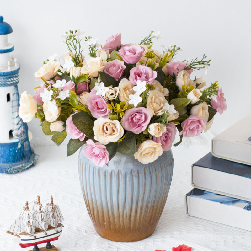 Изкуствен букет рози на ръка за сватби и домашен декор (Марка: HNA; Материал: Копринени цветя; Вид: Роза; Приложение: сватби, открити фотосесии, домашен декор)