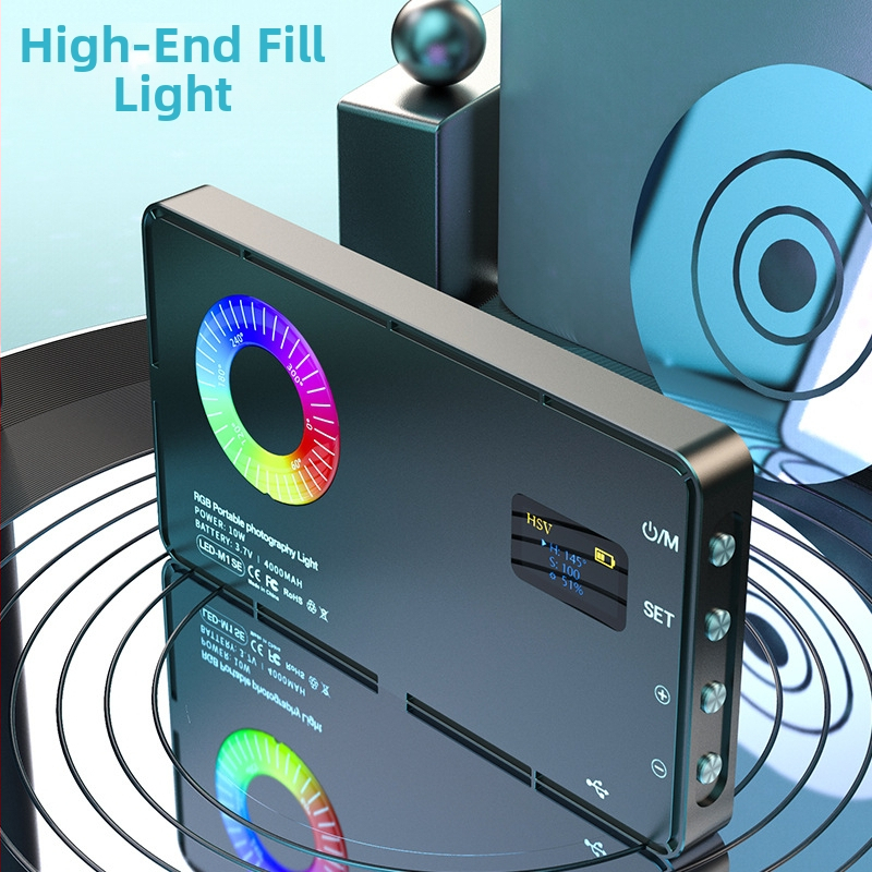 LED vyplňujúce svetlo – RGB plnobarevné, nastaviteľná teplota farieb 2500–9900K, výkon 10–50W, 5V, model LED-M1SE, stolné použitie