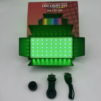 Fotografsko osvjetljenje za dopunu U300 RGB | Ispod 10W | 3,7V | Ugrađena baterija
