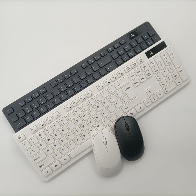 Bežični set tipkovnice i miša (2.4G, USB Plug-and-Play, 1200dpi, multimedijske tipke)