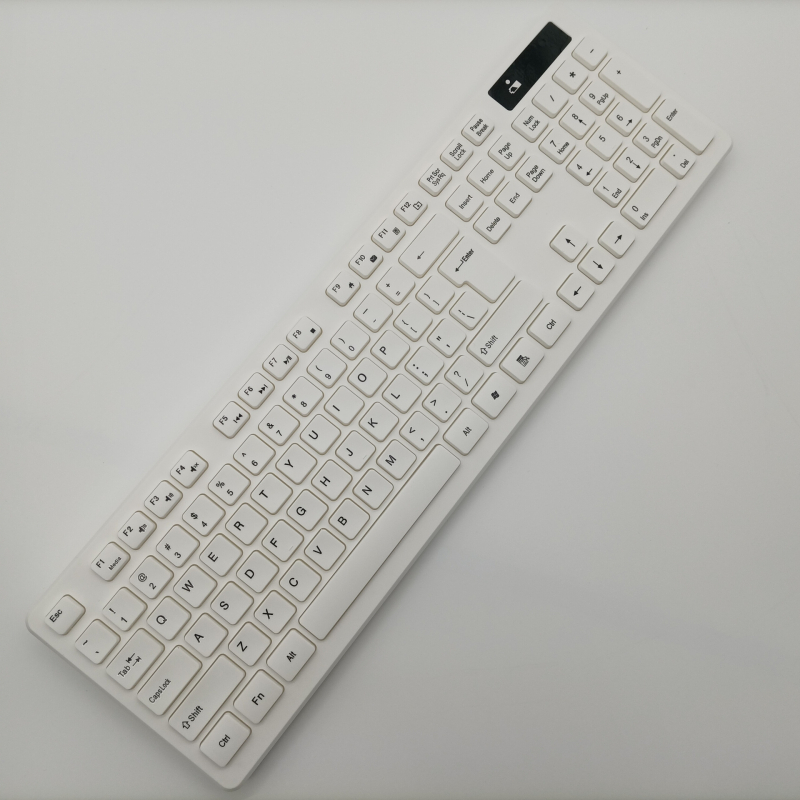 Bežični set tipkovnice i miša (2.4G, USB Plug-and-Play, 1200dpi, multimedijske tipke)