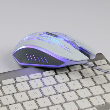 Gaming miš Fire Wolf Q7, laser, 3200 DPI, 7 tipki, USB kabel, četverostruki kotačić