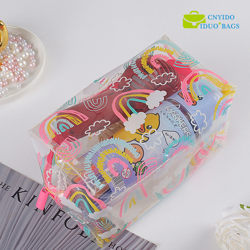 Διαφανής TPU θήκη καλλυντικών, παχύτερος νεσεσέρ για μολύβια, εκτυπωμένη οκτάγωνη τσαντάκι με φερμουάρ, ραμμένος φερμουάρ; Υλικό: PVC EVA TPU; Μήκος φερμουάρ: 10–30 cm; Για συσκευασία καλλυντικών