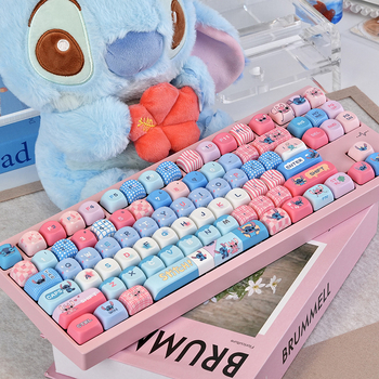 Mechanická herná klávesnica so Stitch Moa témou, PBT klávesy so sublimáciou, univerzálny plný set klávesov, káblové pripojenie, bez podsvietenia, vodotesná