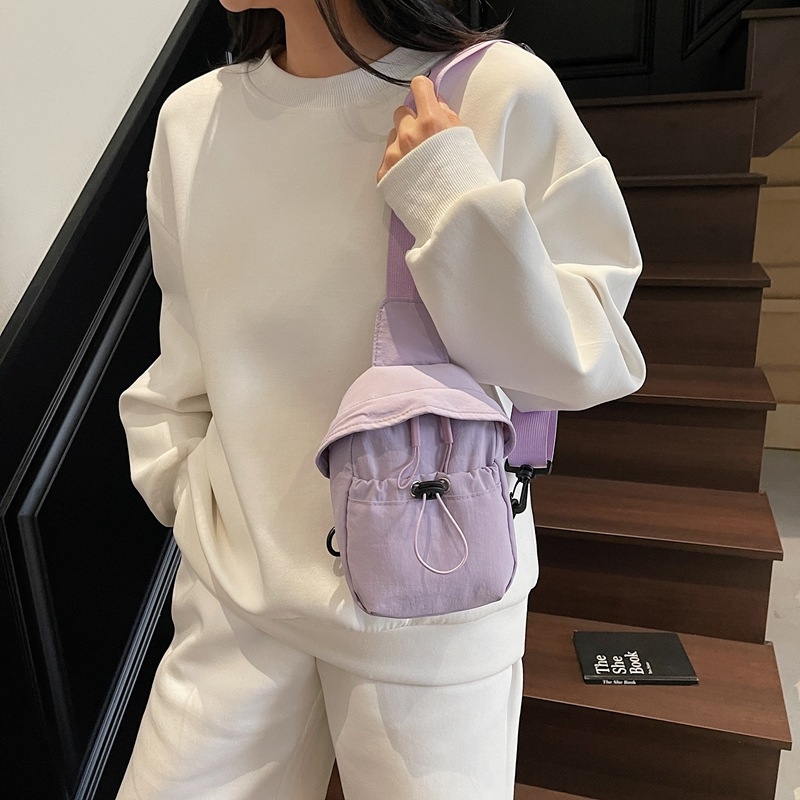 Geantă de umăr pentru femei NORTH NANSEN – minimalism urban, material textil, primăvara 2025, căptușeală poliester, fermoar