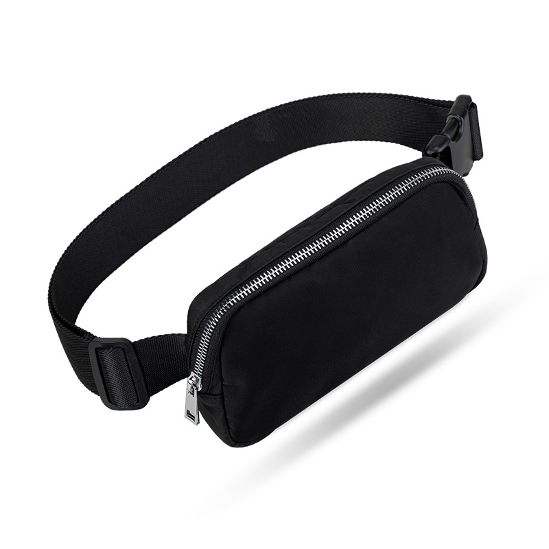 Najlonska crossbody torba, uličnog stila, zatvarač, unutarnja džep, poliester podstava