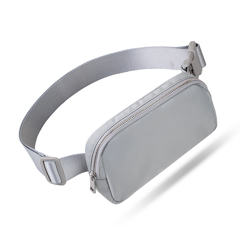 Najlonska crossbody torba, uličnog stila, zatvarač, unutarnja džep, poliester podstava