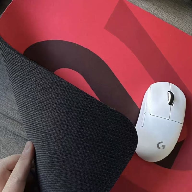 Velika gaming podloga za miš, glatka površina, prirodna guma, protuklizna, veličina 320×285×4 mm, jednostrana, ispis toplinskog prijenosa, moguć ispis logotipa, prilagodba uzorka