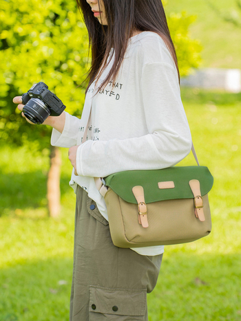 Bezdogles kameros krepšys | Drobės pečių krepšys, universalus, tinka Sony ZV-E10 II, Canon R50, Nikon Z30, Fuji XT50 – minimalistinis prabangus stilius