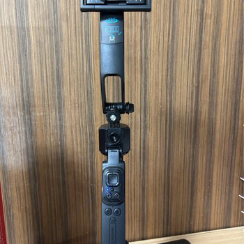 C17 Selfie štap s AI praćenjem lica, Bluetooth, produživačka cijev, stativ i gimball za prijenos uživo