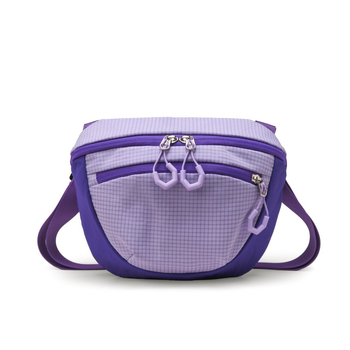 Nylon torbica preko tijela, polukružnog oblika, zatvaranje zatvaračem, unutarnja džep sa zatvaračem, gradski stil, podstava od poliestera