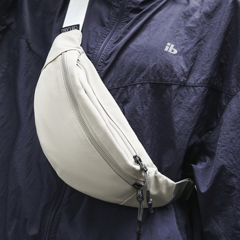 Najlon torbica za pojas u urbanom minimalističkom stilu, unutarnja džep za mobitel, poliester podstava, zatvarač, trodimenzionalni vanjski dizajn, za svakodnevnu upotrebu