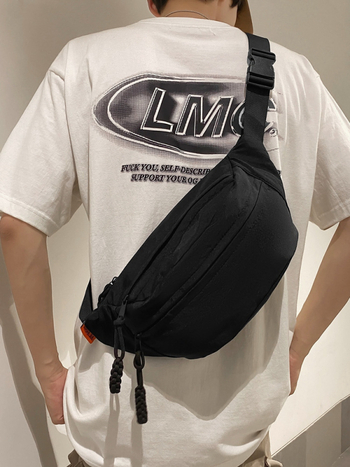 Crossbody torba velikog kapaciteta, uličnog stila, najlon materijal, zatvarač, unutarnja organizacija: džep za mobitel i laminirani džep na zatvarač, za svakodnevnu upotrebu