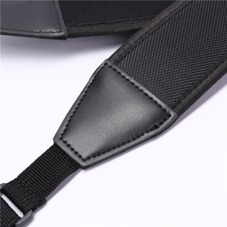 Curea de prindere pentru telecomanda dronă — universală, cu material japonez de decomprimare, hardware, nailon și piele; lungime reglabilă 56–70 cm, lățime 5,5 cm; compatibilă cu telecomanda dronelor