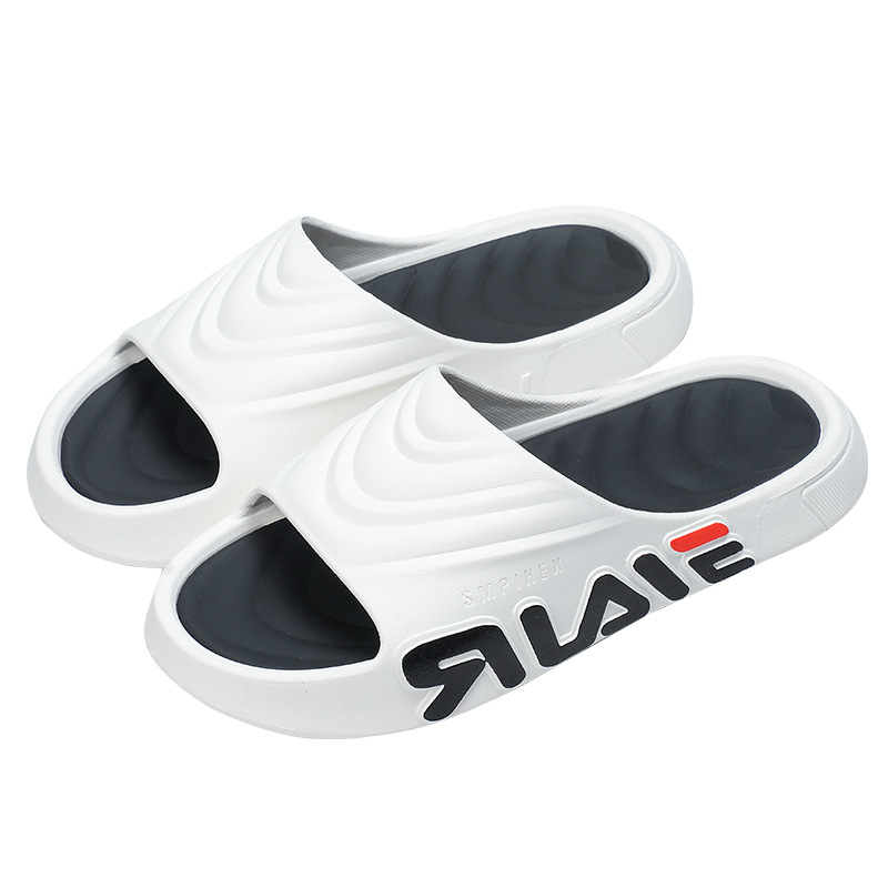 Muške flip–flop sandale za ljeto i vanjsku upotrebu, PVC gornji dio i PVC potplat, casual stil, potplat injekcijski oblikovan, proljeće 2024