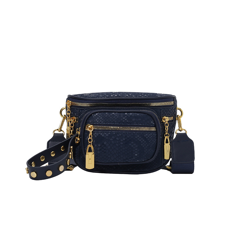 Crossbody torbica od PU, stil Saddle bag, oblik shell-type, zatvaranje na zip, laminirana unutarnja pretinac s zipom