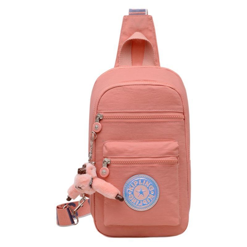 Naylon ženska crossbody torbica, gradski minimalistički stil, sa zatvaračem, unutarnje pretinci (zip pretinac, pretinac za telefon, pretinac za ID karticu), poliester podstava, proljeće 2025