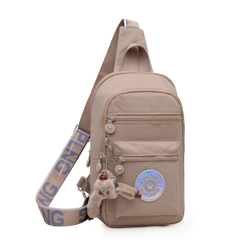 Naylon ženska crossbody torbica, gradski minimalistički stil, sa zatvaračem, unutarnje pretinci (zip pretinac, pretinac za telefon, pretinac za ID karticu), poliester podstava, proljeće 2025