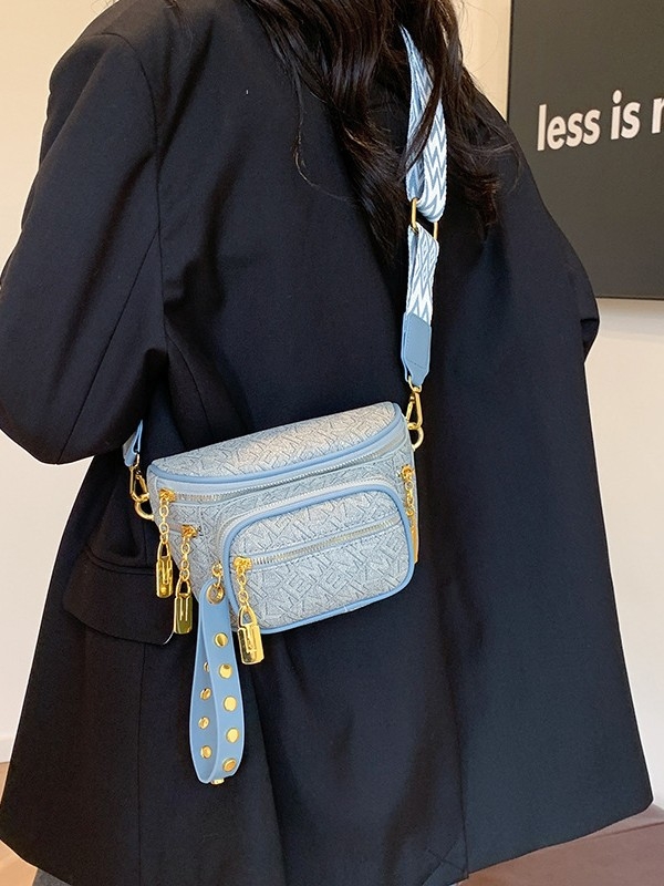 Ženska torbica preko ramena i crossbody, retro višeslojni dizajn, zip zatvarač, PU koža; podstava poliester; jesen 2024; pogodno za rekreacijska putovanja
