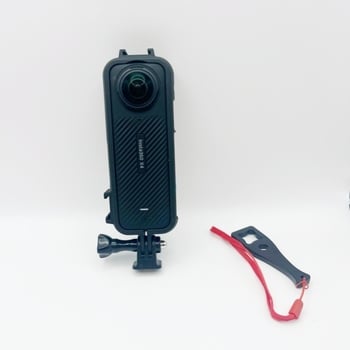 Insta360 X4 plastični okvir za panoramsku kameru, zaštitni vanjski okvir, dvostruka hladna cipa i proširivi nosač tipa rabbit cage (Marka: Insta360; Model: Mini; Kompatibilni modeli: General; Materijal: Drugo; Licencirana privatna marka: Da)