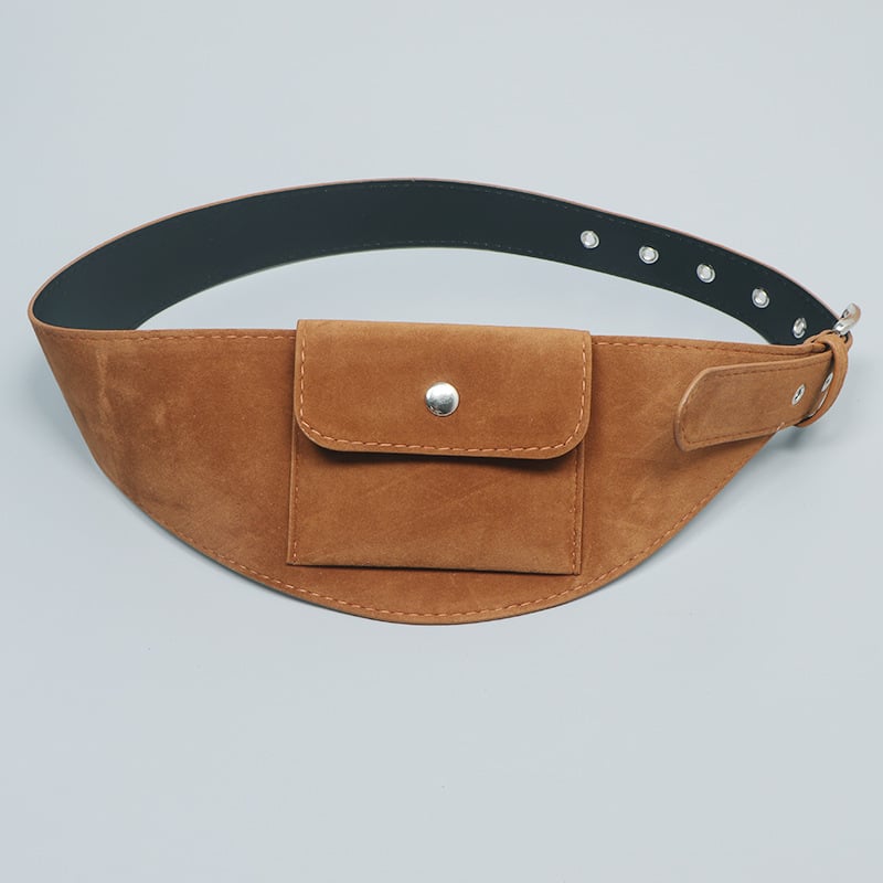 Utcai stílusú deréktáska széles pánttal — PU anyag, kapucsukásos zárás, őszi 2025