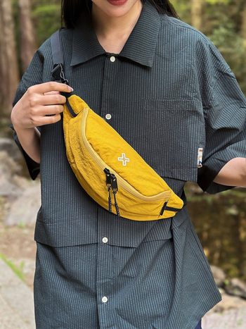 Muška nylon crossbody torba, urban stil, zatvarač, poliester podstava, laminirani unutarnji džep