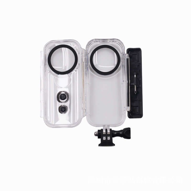 Κάλυμμα προστασίας Insta360 One X – Αδιάβροχο και ανθεκτικό στις πτώσεις; Υλικά: Οπτικό γυαλί, PC, ανοξείδωτος χάλυβας; Προσαρμοζόμενο λογότυπο; Περιλαμβάνει: θήκη αποθήκευσης, οδηγός, κλειδί