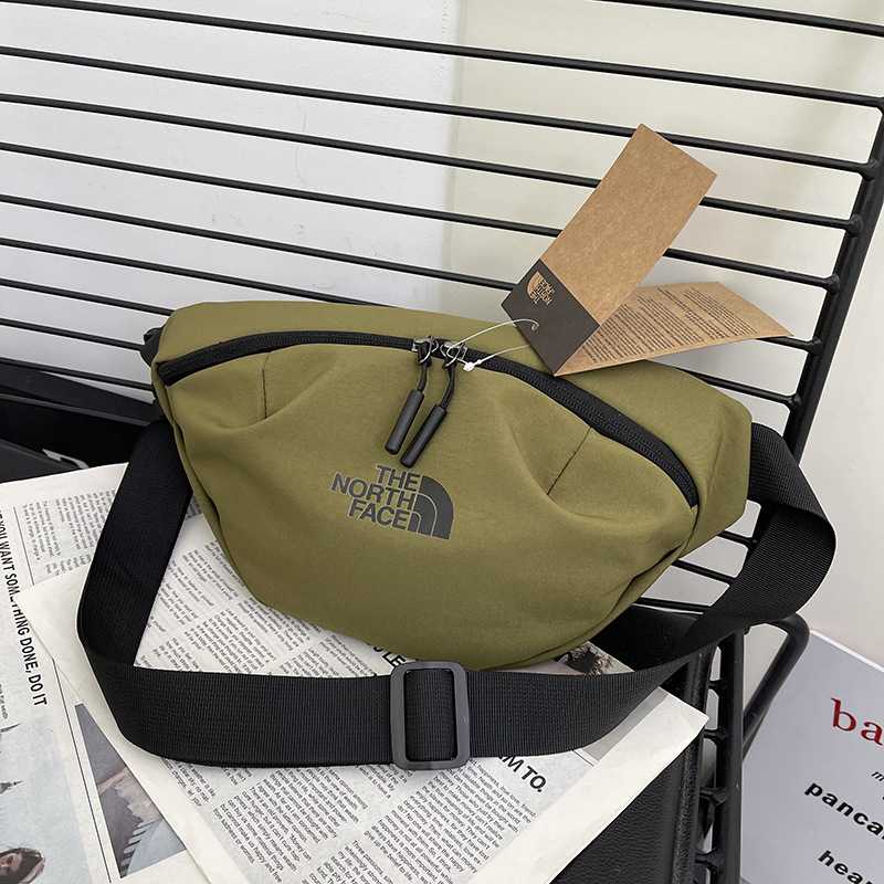 Crossbody torba od najlona, ulični stil, proljeće 2025, zatvarač, unutarnja džep za telefon