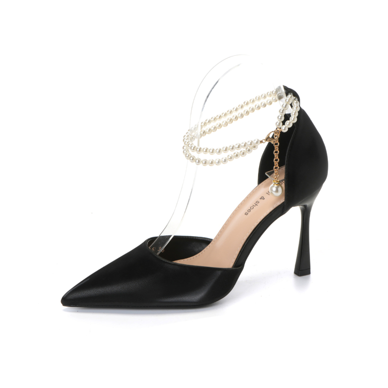 Високи токчета с остър нос, PU горна част, тънък стилетен ток над 8 см