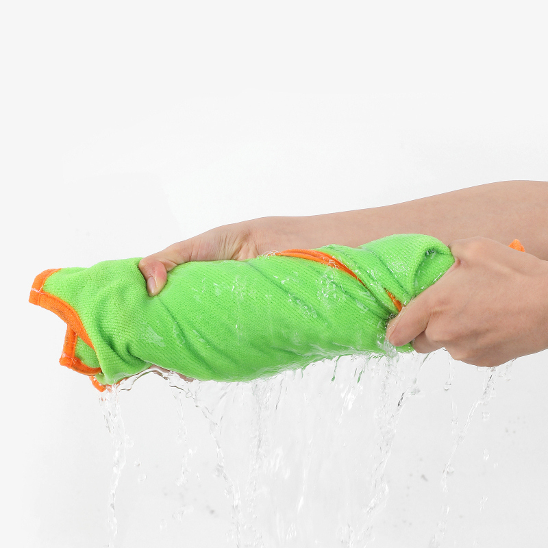 Suņu vannas halāts no poliestera – OEM zīmols, Importēts: Nē