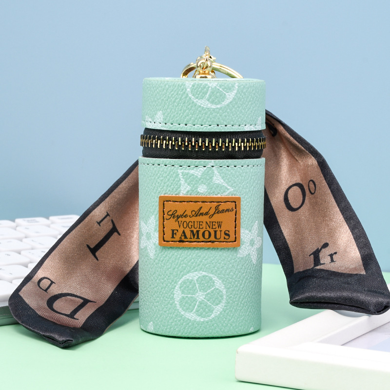 PU kožna novčanik za novčiće s kariranim uzorkom, ženski novčanik s privjeskom, ultra lagan i s proširivim kapacitetom