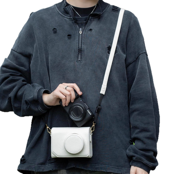Geantă de cameră pentru Sony ZV-E10 și Canon PowerShot V1 - PU piele, stil geantă de mână, Unisex, Primăvara 2025