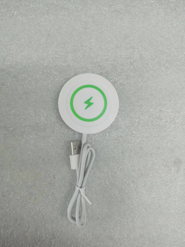 5W vezeték nélküli álló töltő QS-YTD105 USB-vel, kijelzővel, testreszabható logó