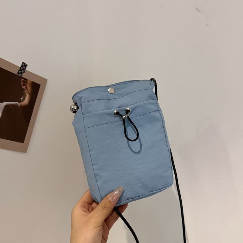 Nylonová crossbody taška na telefón, mestský jednoduchý štýl, zapínanie šnúrkou, zvislý štvorcový tvar, vnútorná kapsa na telefón