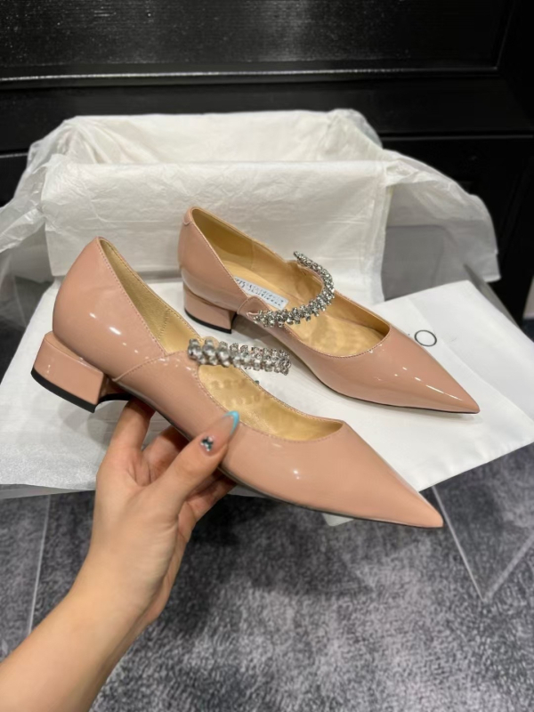 Дамски обувки на висок ток с остър нос, патентована кожа, еднопрезрамков дизайн, върхът с кристали, дебел ток, височина 3–6 см