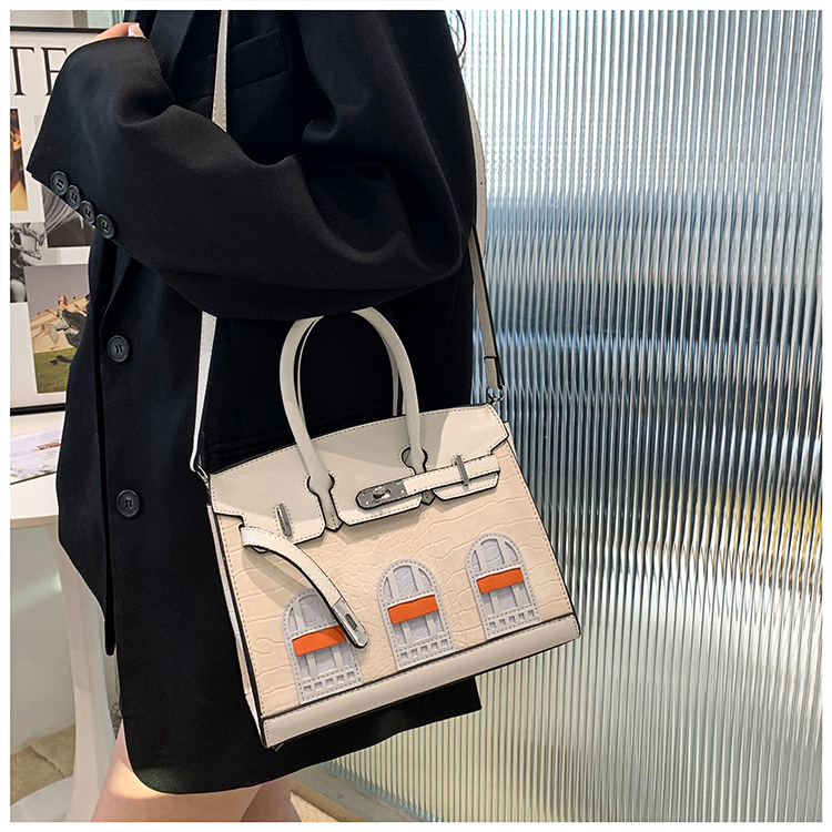 PU anyagú tote táska, utcai stílus, zárás, vízszintes négyzetes forma, belső telefontartó zseb