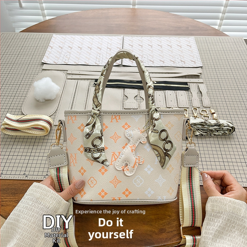 Ženska PU bucket torba, cilindrični oblik, zatvaranje na zip, unutarnja džep s patch, dodatni sloj uključen, gradski minimalistički stil