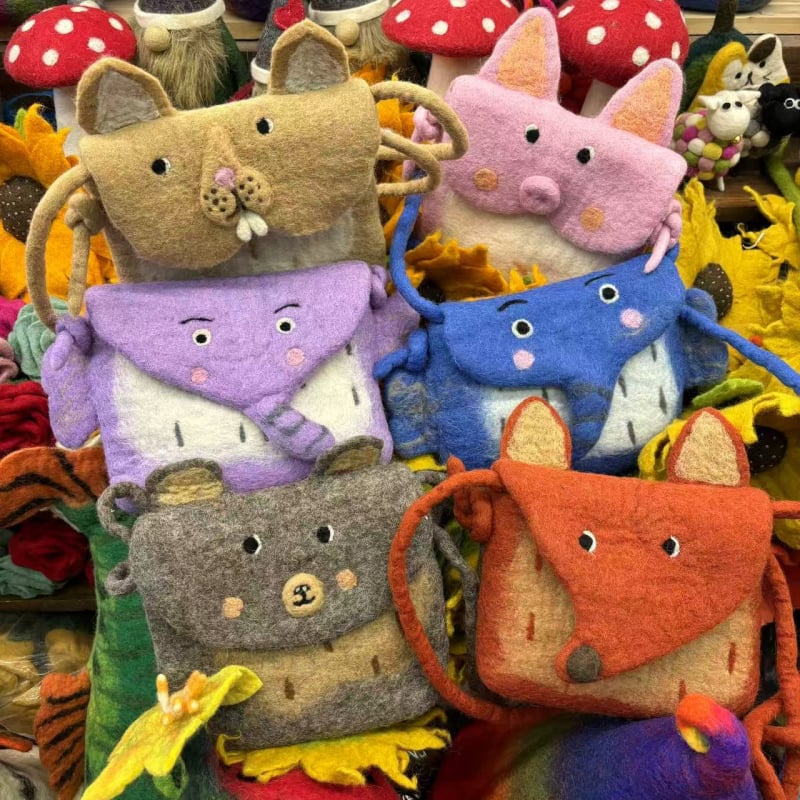 Kézzel készített gyapjúfilcből készült érmés pénztárca kártyatartóval, állat mintával, városi egyszerű stílus, poliészter bélés, 2024 ősz kiadás