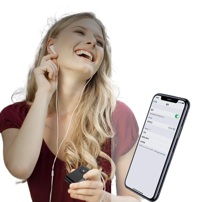 Bluetooth MP3 player s podrškom TF kartice i bežičnom povezanošću s Bluetooth slušalicama; trajanje baterije 8-12 sati; prijenosno.