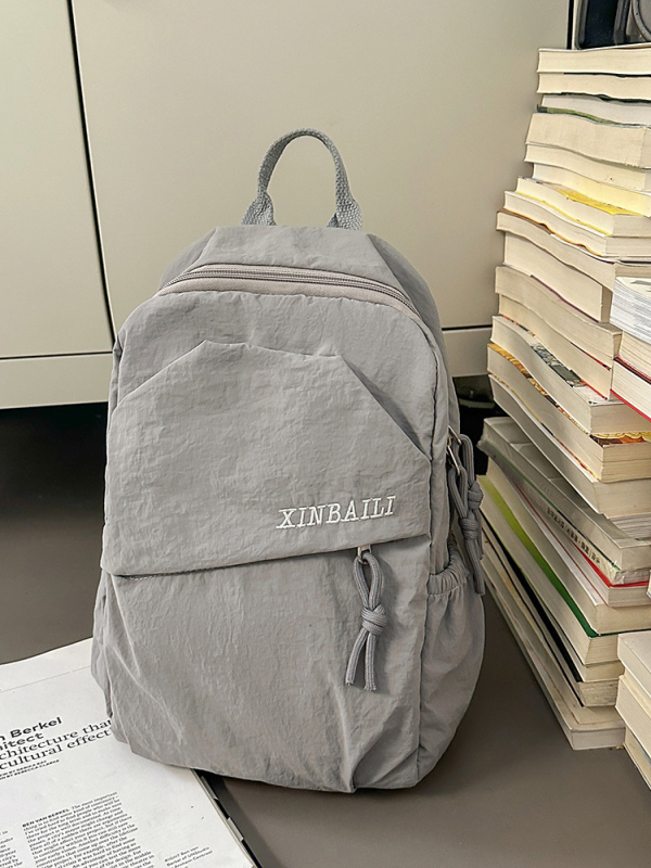 Planinarski ruksak, unisex najlon, 20–35L, za 8-inčni prijenosnik, zakrivljene naramenice