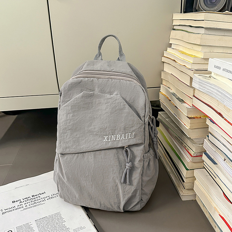 Planinarski ruksak, unisex najlon, 20–35L, za 8-inčni prijenosnik, zakrivljene naramenice