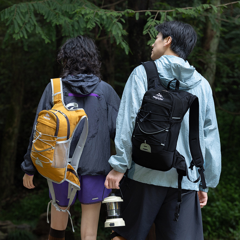 BAOFLY Унисекс планинарска раница за походи и пътуване, леко тегло, обем 20–35 л, Oxford плат, 8-инчов лаптоп, подплата полиестер, стил за свободно пътуване, солиден модел