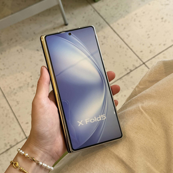 Vivo X Fold5 калъф, естествена кожа, електрополирана леща, магнитна защита, защита срещу изпускане