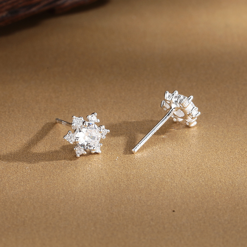 S999 srebrne naušnice s dizajnom snježne pahulje, s dijamantima, za žene