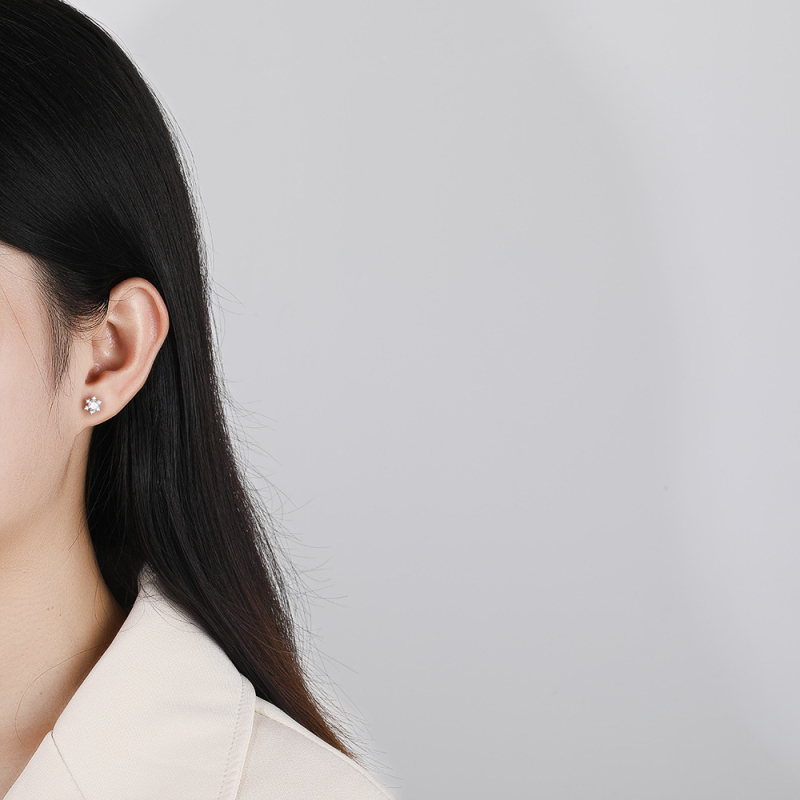 S999 srebrne naušnice s dizajnom snježne pahulje, s dijamantima, za žene