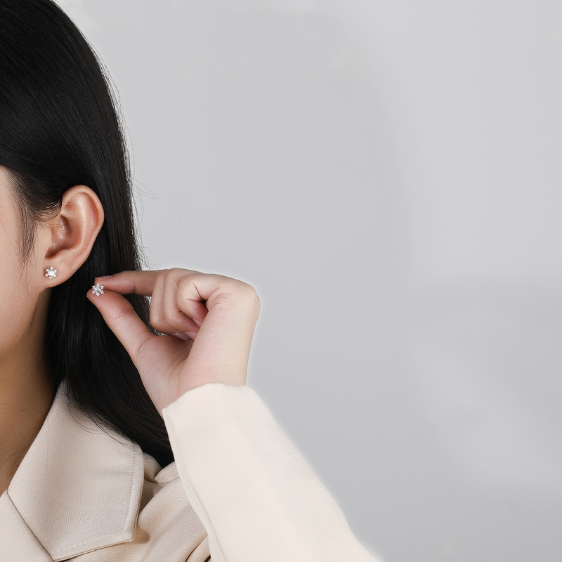 S999 srebrne naušnice s dizajnom snježne pahulje, s dijamantima, za žene