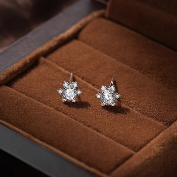 Cercei din cupru, design geometric în formă de fulg de zăpadă, placare electroplată, colecția iarnă 2024, pentru femei